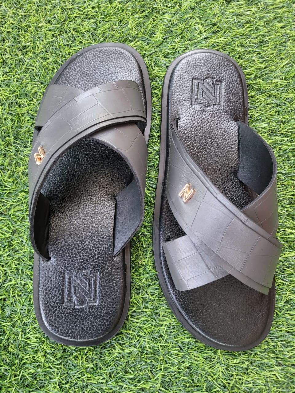 Palm Slippers 18