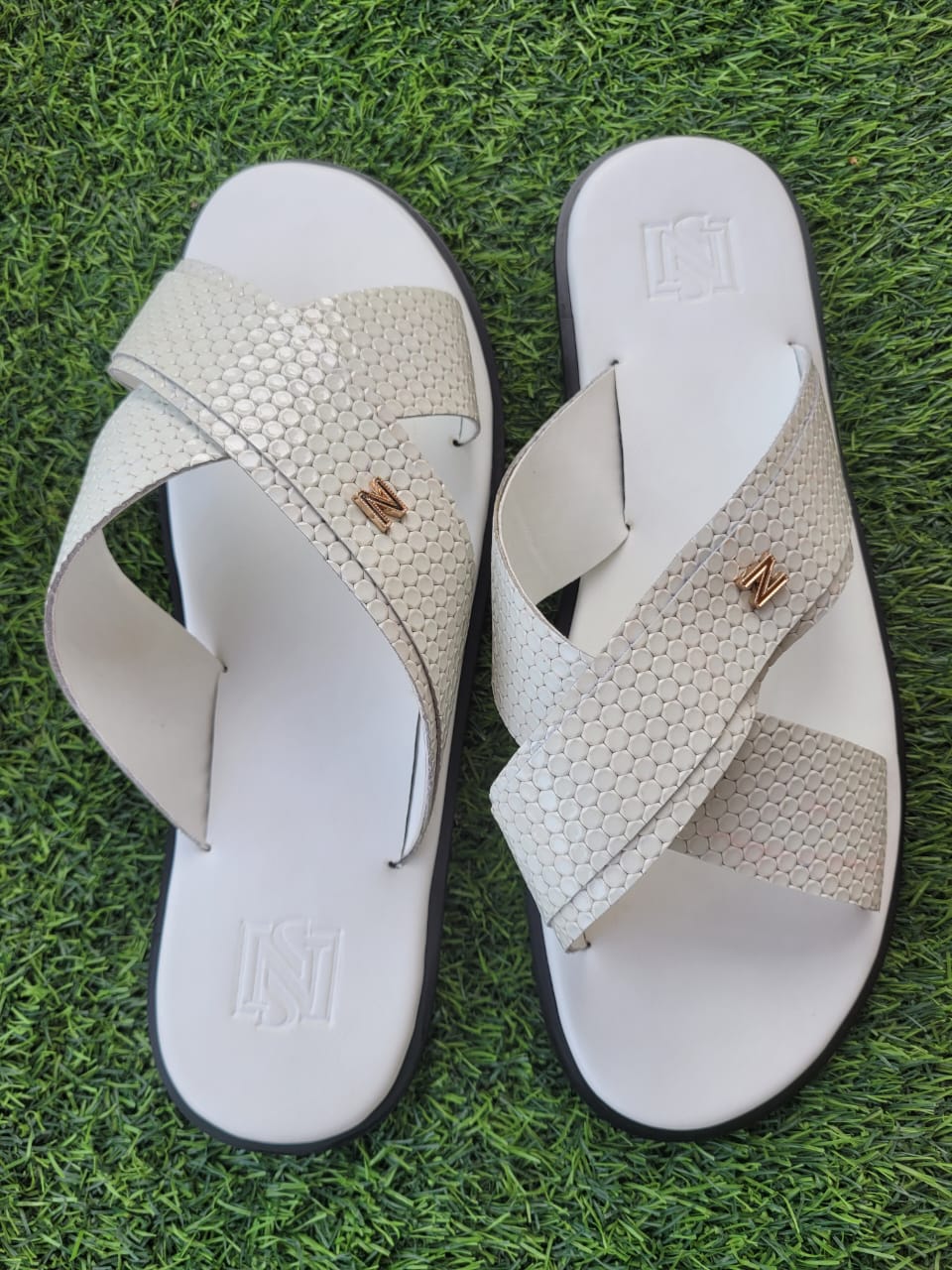 Palm Slippers 15