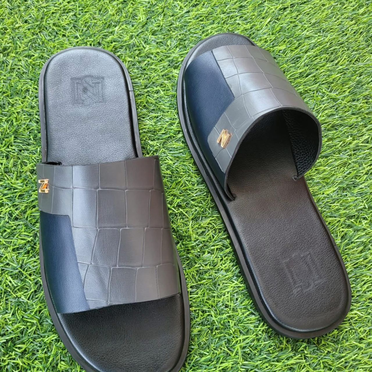 Palm Slippers 6